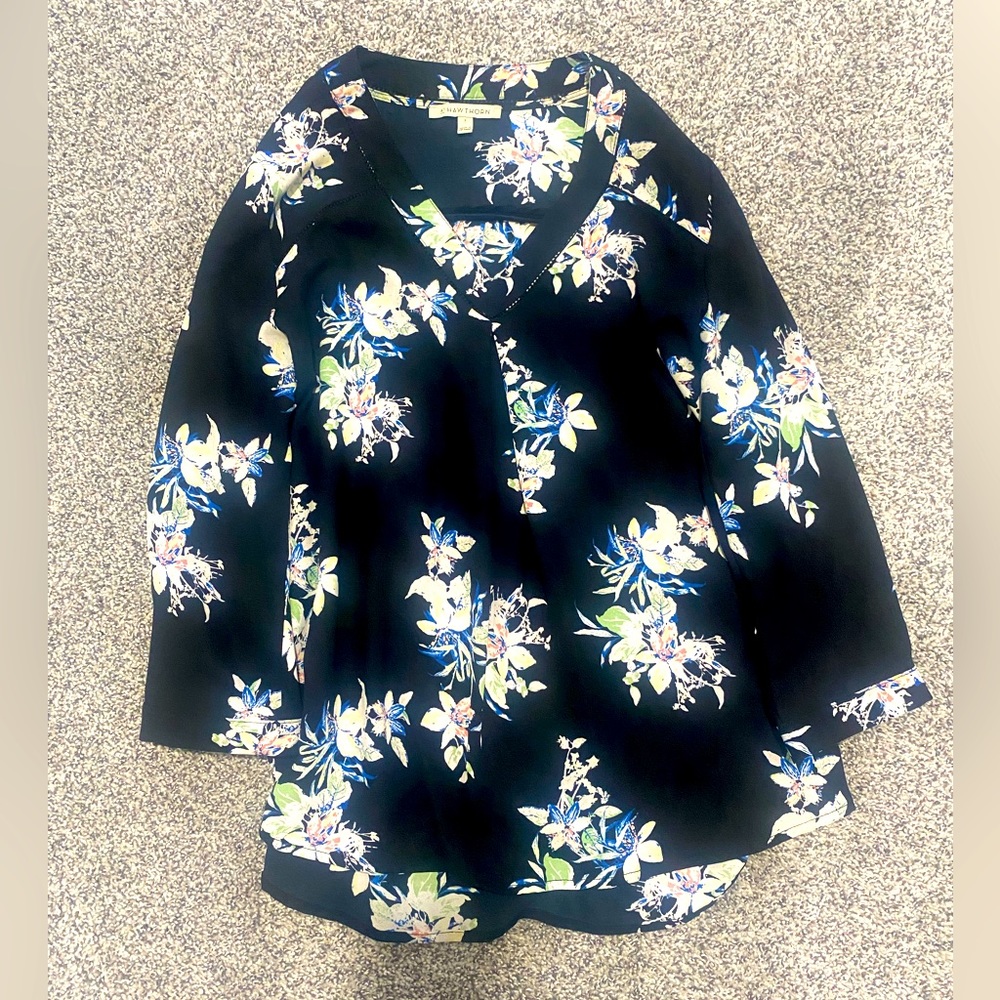 Women’s blouse (size S) from Stitchfix